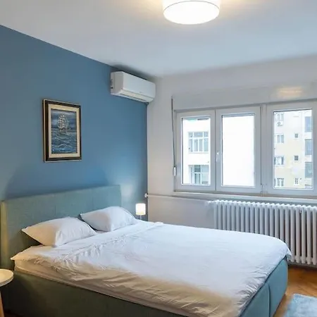 Center Apartment