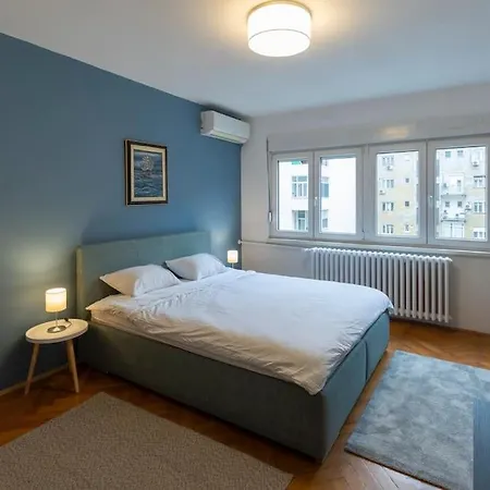 Apartment Center